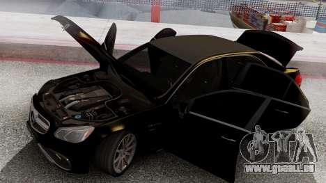 Mercedes-Benz E63 AMG PML Edition pour GTA San Andreas