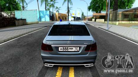 Mercedes-Benz E63 AMG pour GTA San Andreas