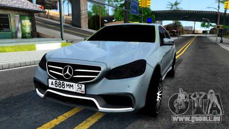 Mercedes-Benz E63 AMG pour GTA San Andreas