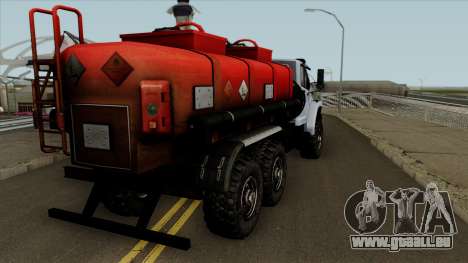 Oural De Carburant Du Camion À Côté pour GTA San Andreas