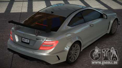 Mercedes-Benz C63 Qr für GTA 4