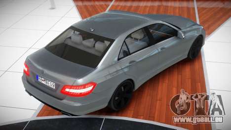 Mercedes-Benz E63 AMG SN V1.1 pour GTA 4