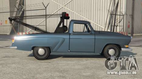 GAZ-21 Volga Towtruck