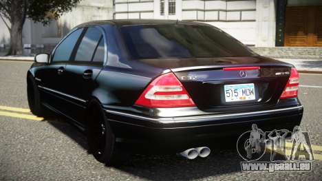 Mercedes-Benz C32 AMG SN V1.1 pour GTA 4