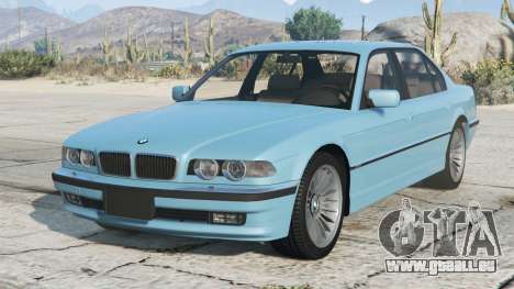 BMW 750iL (E38)