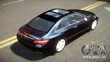 Mercedes-Benz E500 MR V1.1 pour GTA 4