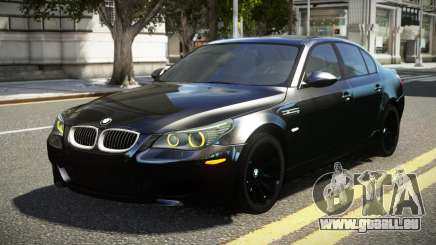 BMW M5 E60 XZ pour GTA 4