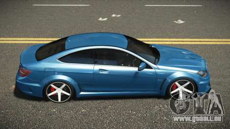 Mercedes-Benz C63 AMG WR V1.1 pour GTA 4