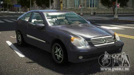 Mercedes-Benz C220 HB V1.1 pour GTA 4