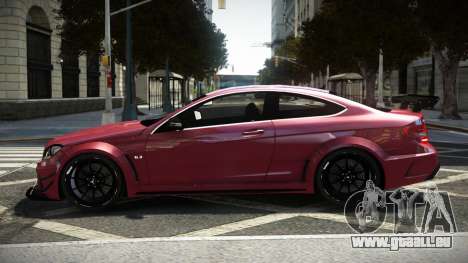 Mercedes-Benz C63 X-Tuning pour GTA 4