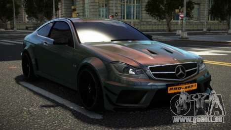 Mercedes-Benz C63 AMG LT pour GTA 4