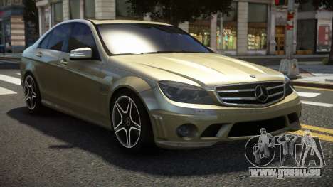 Mercedes-Benz C63 AMG R-Style pour GTA 4