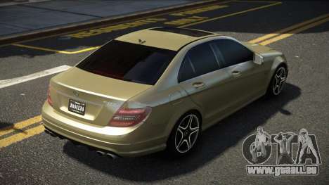 Mercedes-Benz C63 AMG R-Style pour GTA 4