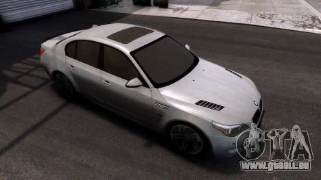 BMW M5 E60 White pour GTA 4