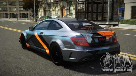 Mercedes-Benz C63 AMG R-Limited S14 pour GTA 4