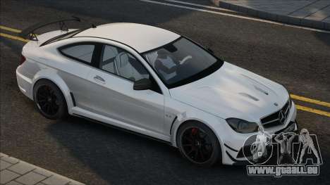 Mercedes-Benz W204 C63 pour GTA San Andreas