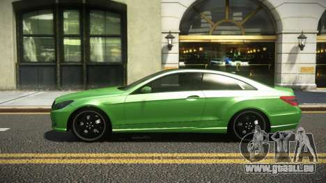 Mercedes-Benz E500 Coupe LR für GTA 4