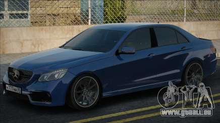 Mercedes-Benz E63 AMG Blue pour GTA San Andreas