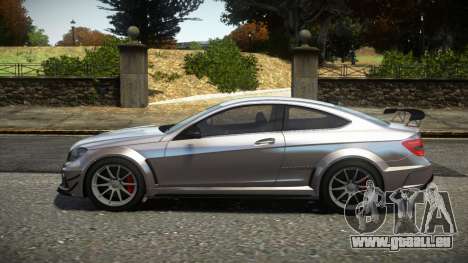 Mercedes-Benz C63 AMG LR pour GTA 4