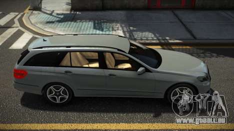 Mercedes-Benz E-Class Estate V1.0 pour GTA 4