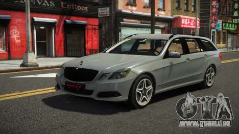 Mercedes-Benz E-Class Estate V1.0 pour GTA 4