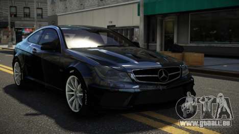 Mercedes-Benz C63 AMG M-Sport S9 pour GTA 4