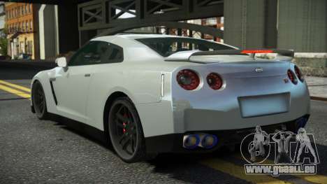 Nissan GT-R R35 08th pour GTA 4