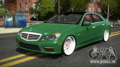 Mercedes-Benz E63 AMG BGT pour GTA 4