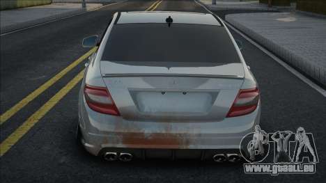 Mercedes-Benz C 63 AMG White pour GTA San Andreas