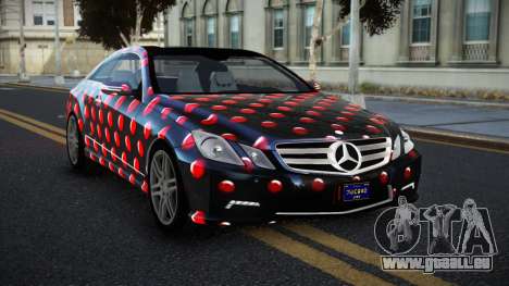 Mercedes-Benz E500 HR S9 für GTA 4