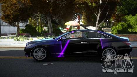 Mercedes-Benz E500 HR S11 pour GTA 4