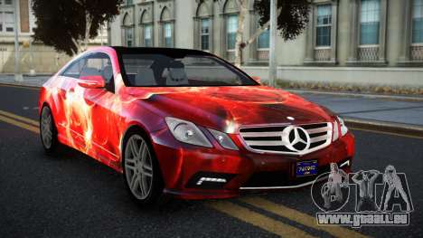 Mercedes-Benz E500 HR S14 für GTA 4