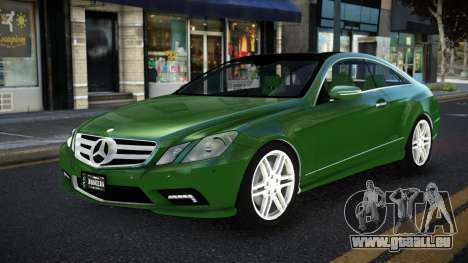 Mercedes-Benz E500 LF pour GTA 4