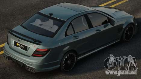 Mercedes-Benz C63 AMG Royal pour GTA San Andreas