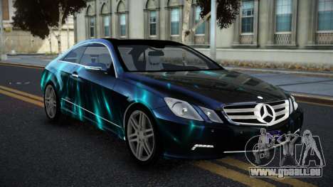 Mercedes-Benz E500 HR S8 pour GTA 4