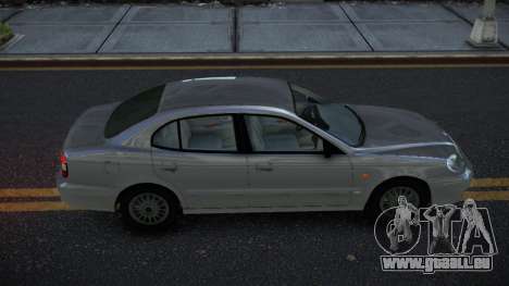 Daewoo Leganza 98th pour GTA 4