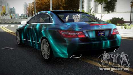 Mercedes-Benz E500 HR S8 pour GTA 4