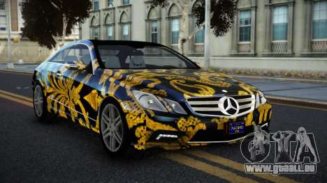 Mercedes-Benz E500 HR S4 für GTA 4