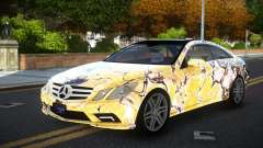 Mercedes-Benz E500 HR S12 pour GTA 4