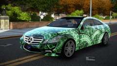 Mercedes-Benz E500 HR S6 pour GTA 4