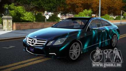 Mercedes-Benz E500 HR S8 pour GTA 4