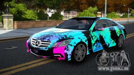 Mercedes-Benz E500 HR S5 pour GTA 4