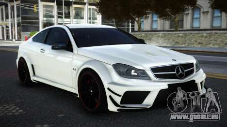 Mercedes-Benz C63 AMG SSV pour GTA 4