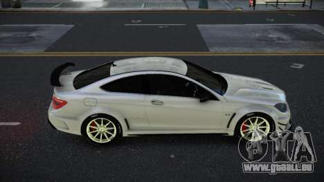 Mercedes-Benz C63 AMG DG pour GTA 4