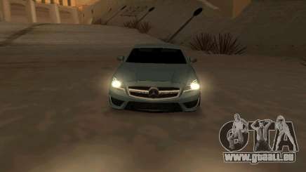 Mercedes Benz CLS 6.3 pour GTA San Andreas